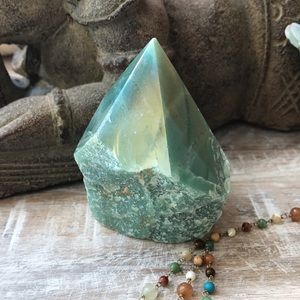 Crystal-Beautiful Green Aura Adventurine-Healer